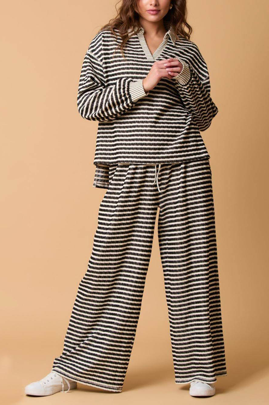 Saten Çiçeği Çiçek Desenli Pijama Takımı