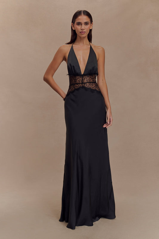 Dantel Bel Detaylı Saten Halter Uzun Elbise – Siyah