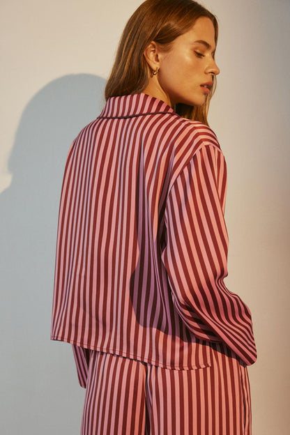 Çizgili Bağcıklı Saten Pijama