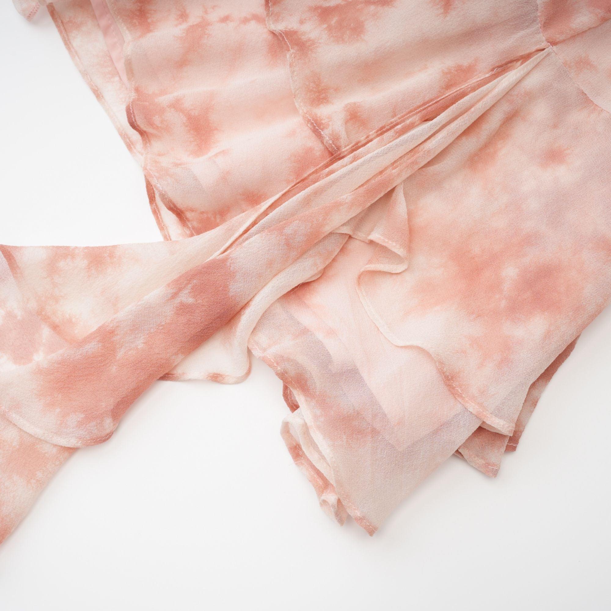 Masum Bir Yaz – Gül Detaylı Mini Elbise