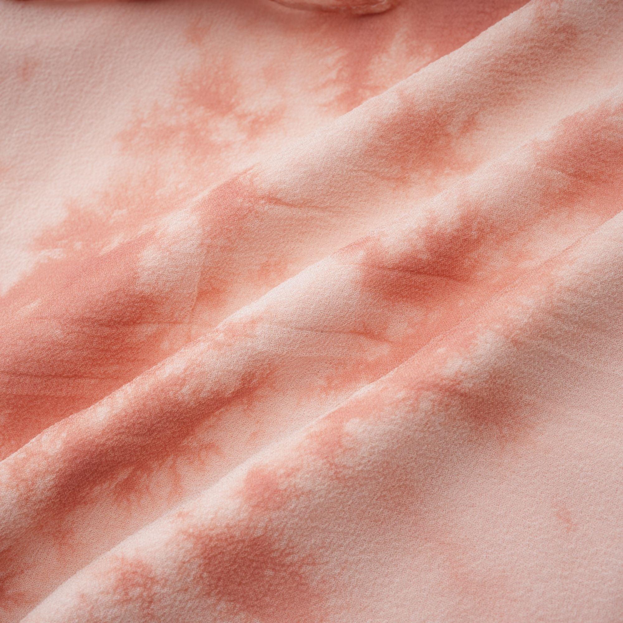 Masum Bir Yaz – Gül Detaylı Mini Elbise