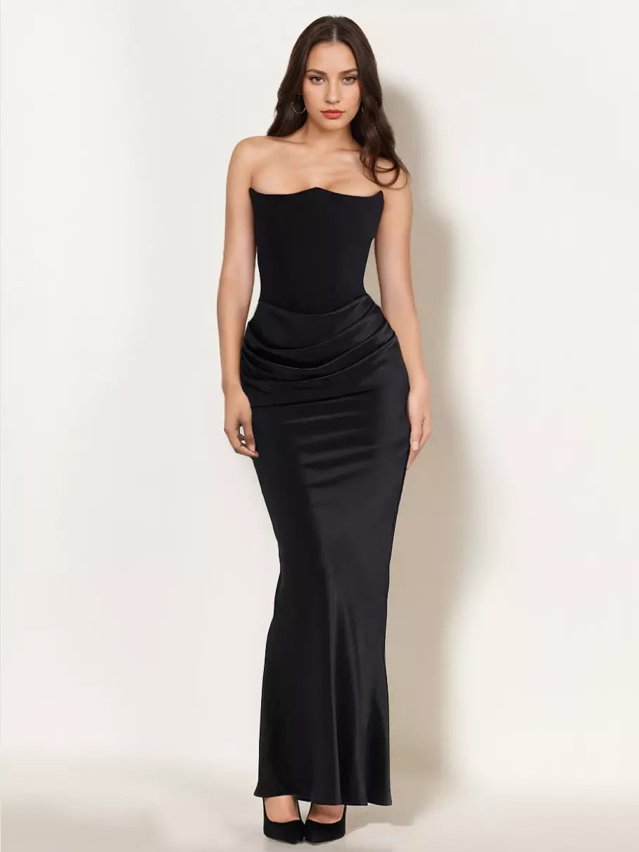 Geceye Karışan Hat – Drapeli Straplez Maxi Elbise