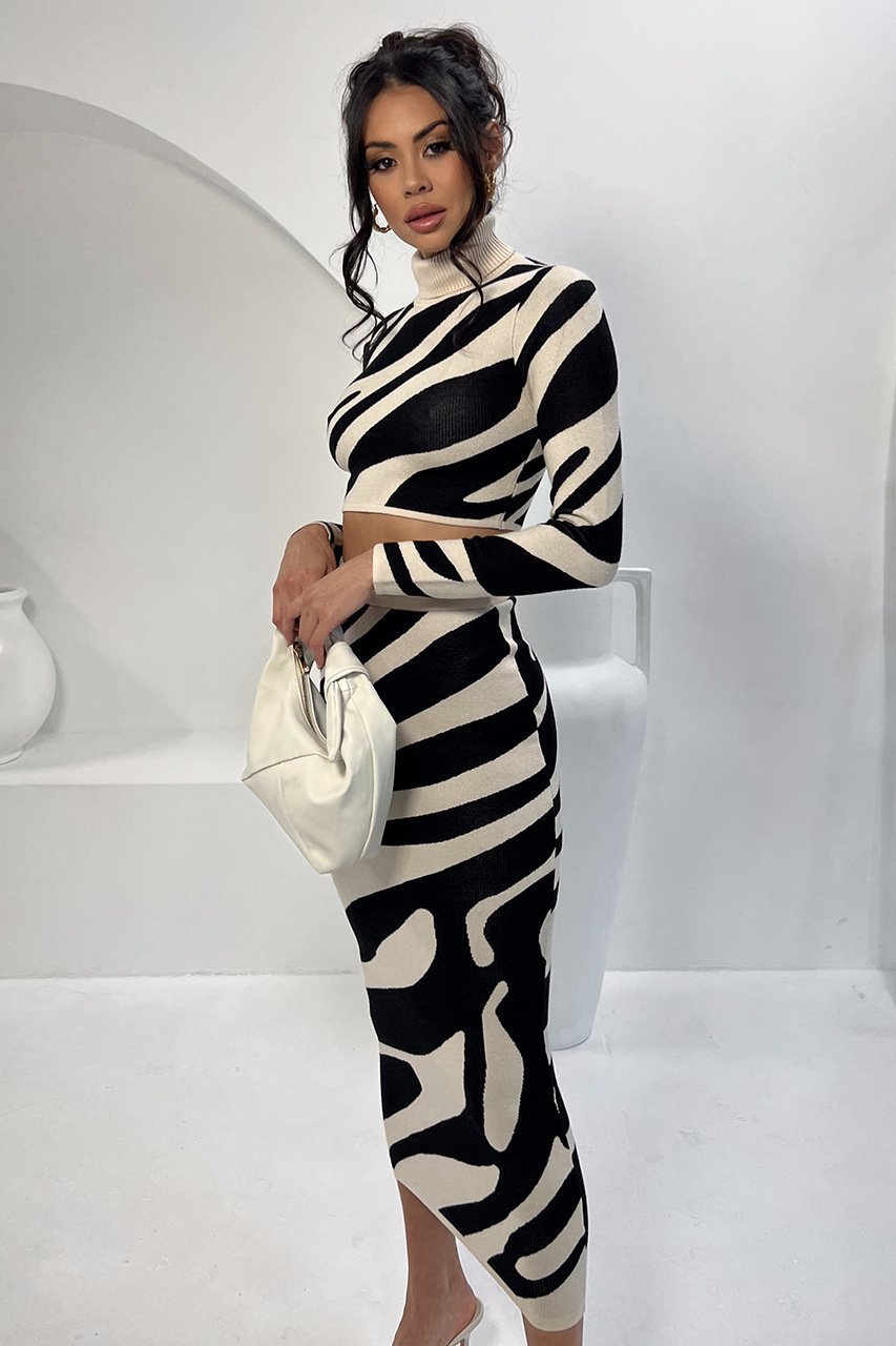 Lena Zebra Desenli Örgü Takımı
