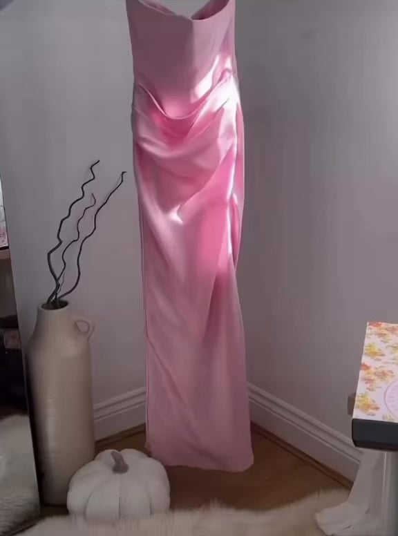 Geceye Karışan Hat – Drapeli Straplez Maxi Elbise